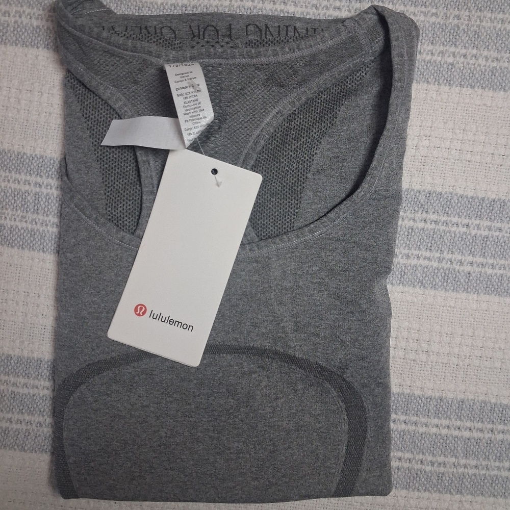 Lululemon Swiftly Tech Racerback Tank Gray Size 12 NWT